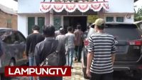 Puluhan Warga Datangi Kantor Desa Rejomulyo Lampung Selatan