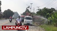 Desa Hata Lampung Selatan Bergerak Semprot Desinfektan