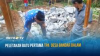 Peletakan Batu Pertama TPA Desa Bandar Dalam